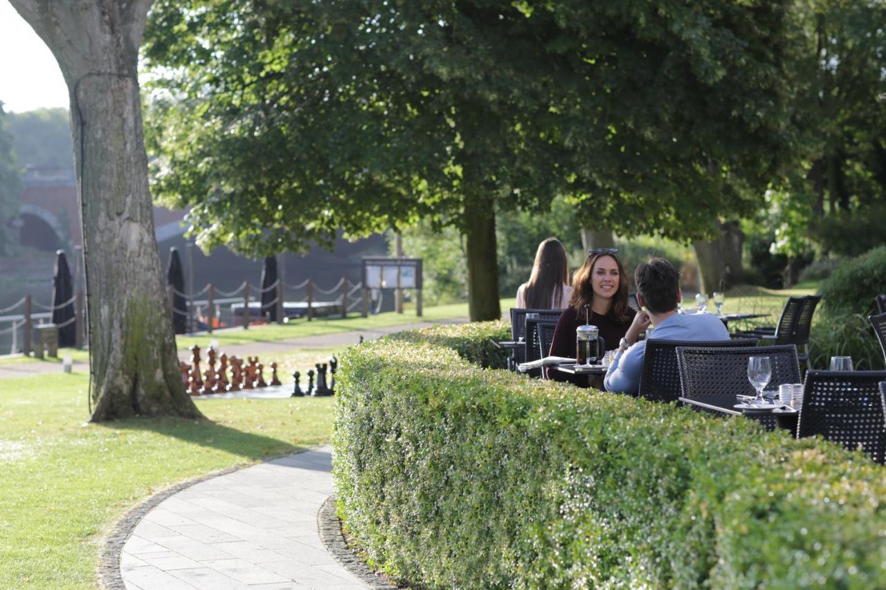 The Runnymede On Thames (Adults Only) Hotell Egham Exteriör bild