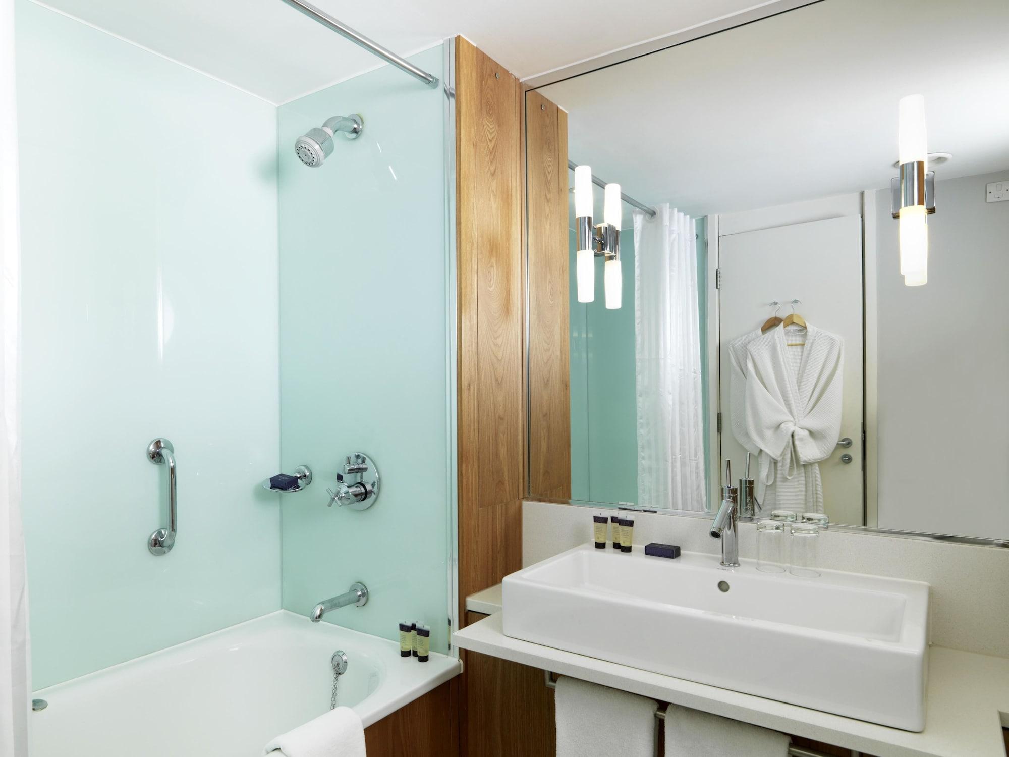 The Runnymede On Thames (Adults Only) Hotell Egham Exteriör bild
